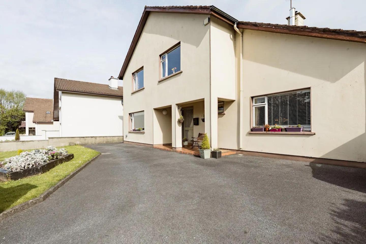 Station Road Homestay Castlebar Exteriér fotografie