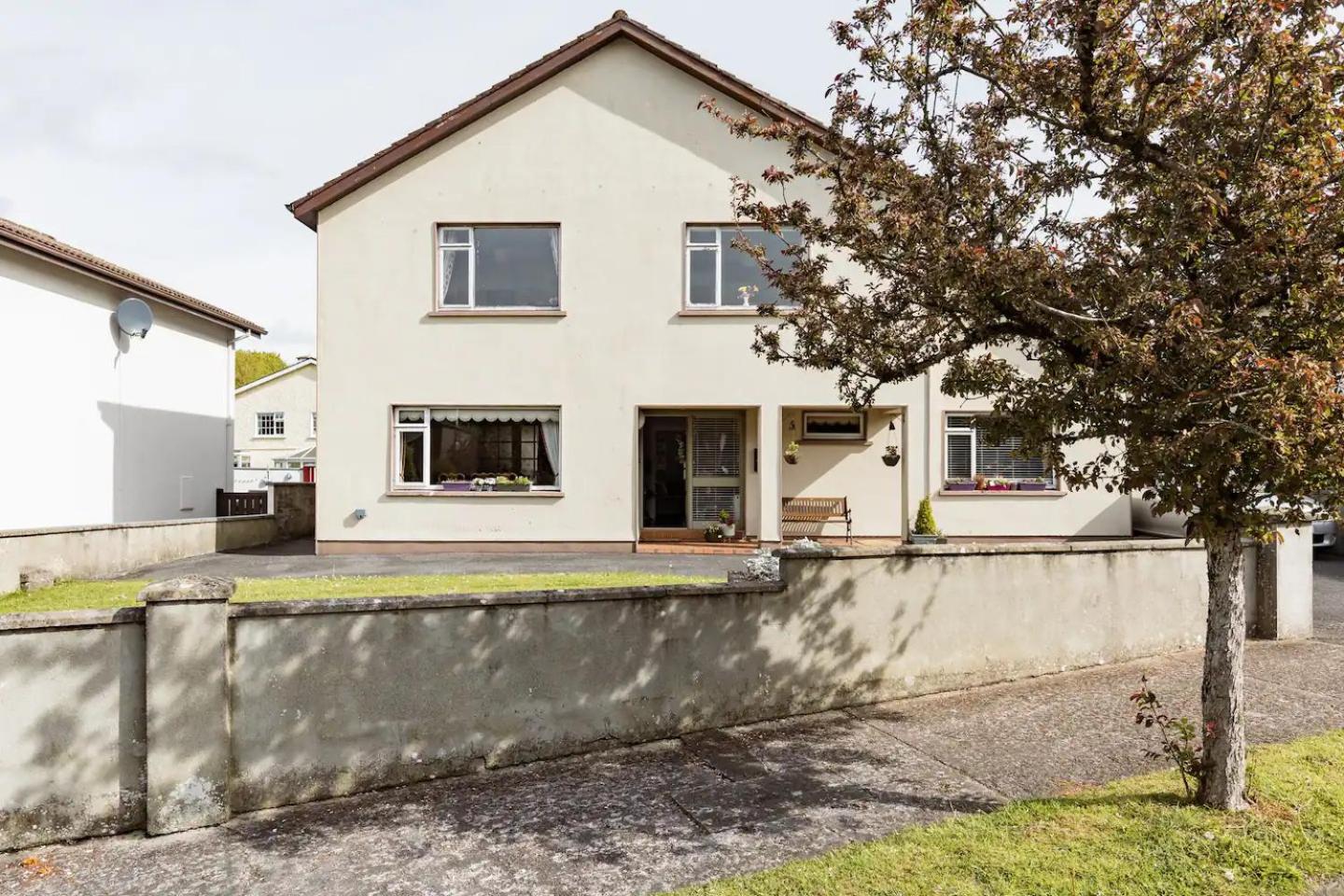 Station Road Homestay Castlebar Exteriér fotografie